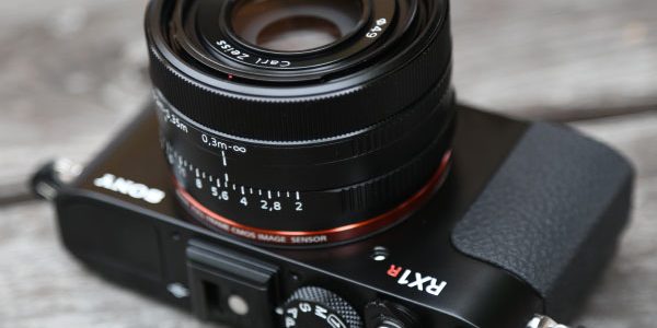 SONY-DSC-RX1R